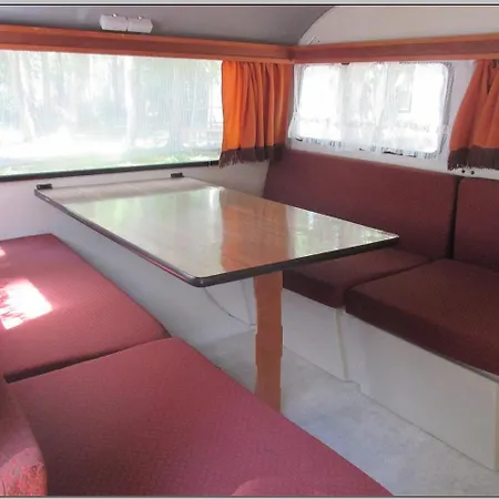 Ddr Wohnwagen Qek Direkt Am Kemping