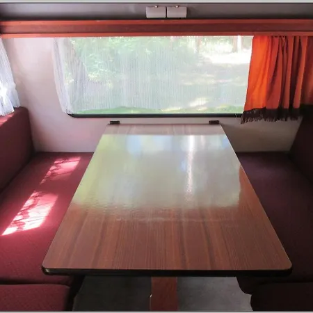 Ddr Wohnwagen Qek Direkt Am * Dranske