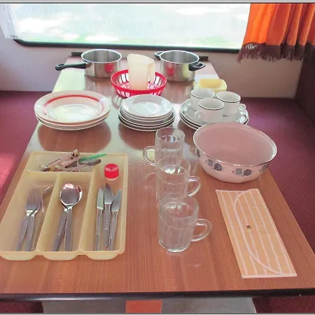 Ddr Wohnwagen Qek Direkt Am * Dranske